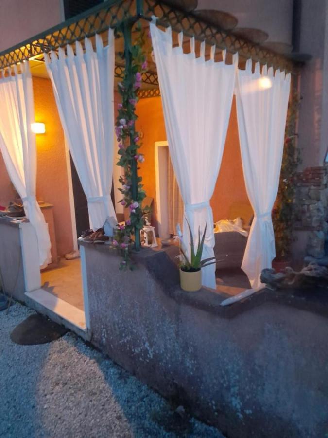 Hotel La Marinella à Tonfano Extérieur photo